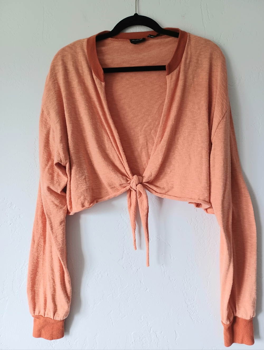 Urban Outfitters/Out From Under Knit Tie-Front Crop Top In Peach